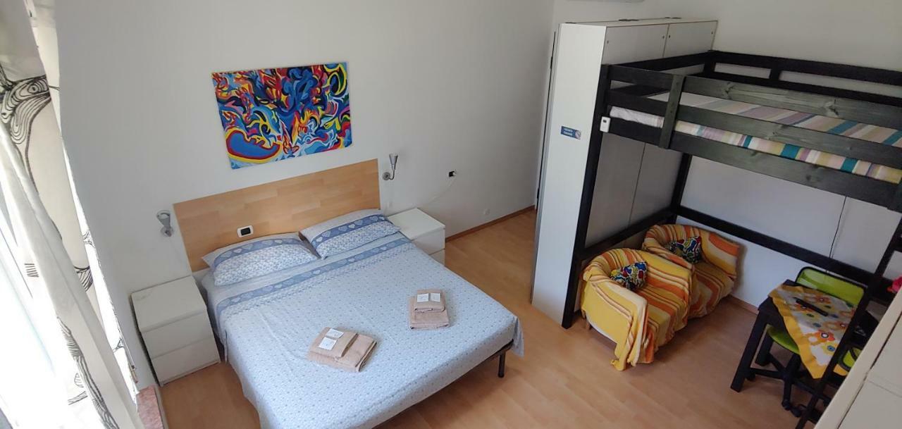 Affittacamere Valchiavenna - Foresteria Lombarda Con Parcheggio Privato Sul Posto! Apprezzata Gestione Familiare Dal 2012, Qualita-Prezzo Top! "Guest-House With Private Parking On Site! Appreciated Family Management Since 2012, Quality-Price Top!" Exterior photo