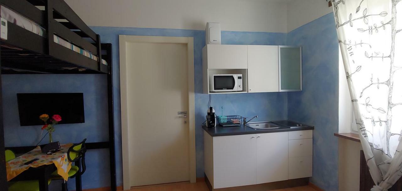 Affittacamere Valchiavenna - Foresteria Lombarda Con Parcheggio Privato Sul Posto! Apprezzata Gestione Familiare Dal 2012, Qualita-Prezzo Top! "Guest-House With Private Parking On Site! Appreciated Family Management Since 2012, Quality-Price Top!" Exterior photo
